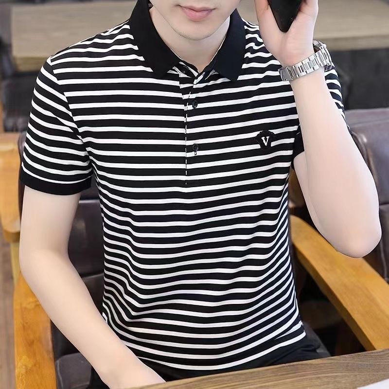 Áo thun nam ngắn tay, thiết kế sọc caro và cổ polo, phù hợp mặc mùa hè và hàng ngày