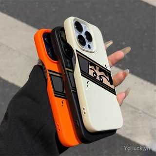 Trộm Shin-Chan Tối Giản Hoạt Hình Vui Nhộn Phong Cách Mới Nửa Gói Mềm Thích Hợp Cho iPhone 16promax 14pro 13 12pro 15plus 11 14 16 15pro 12 13promax 11promax Vỏ Điện Thoại Chống Sốc