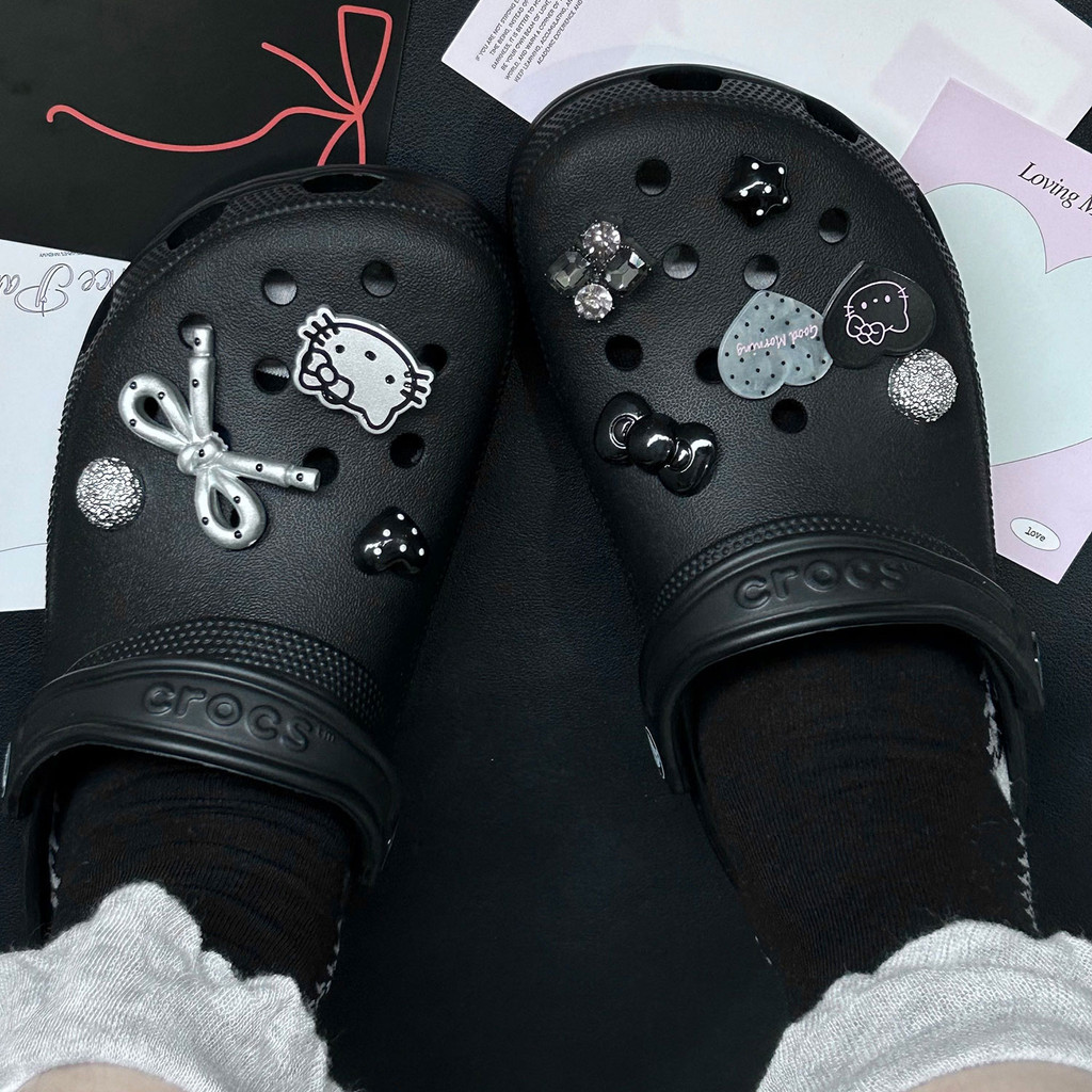 Hellokitty Phụ Kiện Hoa Hoạt Hình Đen Dễ Thương, Phù Hợp Crocs, Có Thể Tháo Rời, DIY, Khóa Giày