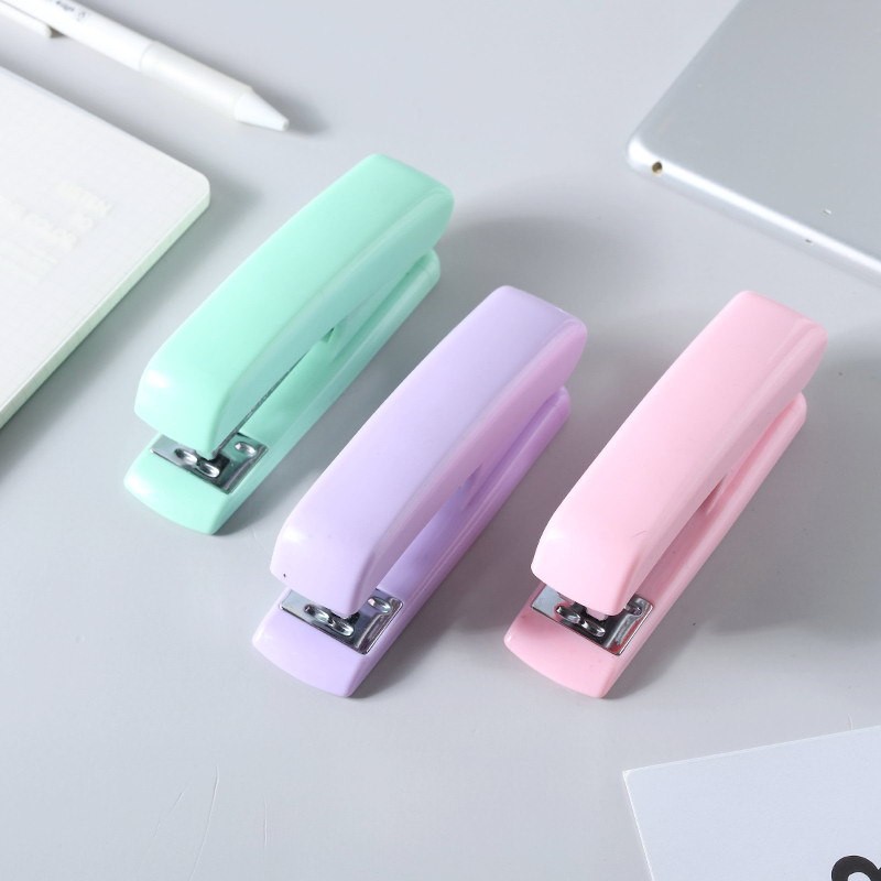 Máy bấm màu Macaron có thể tháo rời Nhỏ tươi Tiết kiệm lao động Stapler Văn phòng sinh viên Máy bấm đa chức năng Văn phòng phẩm BPXJ