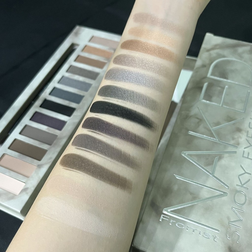 Bảng phấn mắt khói 12 màu Pearlescent Matte Earth Color