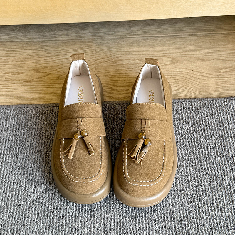 Atikota Nữ Giày Đế Bằng Slip-on Thời Trang Lắc Nhỏ Trang Trí Retro Đa Năng Thoải Mái Nhẹ Thường Ngày Đế Bằng