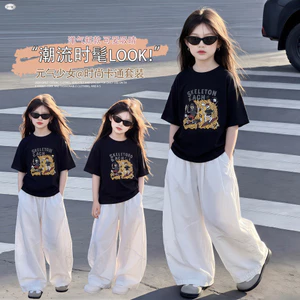 Áo thun in họa tiết hoạt hình bé gái Mùa hè phong cách mới cho trẻ em Áo thun ngắn tay màu đen