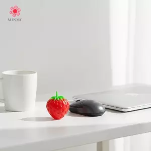MJnmc Dâu Siêu Mỏng Da Băng Co Giãn Bóp Đồ Chơi Mềm Fidget Đồ Chơi Giảm Căng Thẳng Ngày Lễ Tình Nhân Quà Tặng Nhỏ Mới