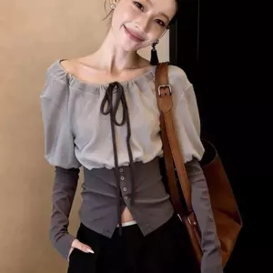Mùa hè Phong cách mới Thời trang Pháp Thiết kế Niche Cảm giác tương phản Khâu màu Áo thun dài tay hàng đầu độc đáo