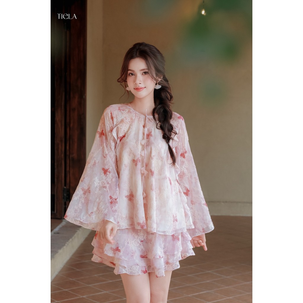 Set áo và chân váy - Clara Set