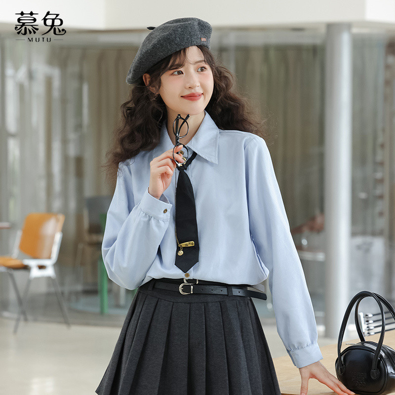 Mutu Preppy Phong Cách Giảm Tuổi Phù Hợp Với Nữ Mùa Xuân 2026 Phong Cách Mới Retro Dệt Kim Áo Vest Áo Sơ Mi Corduroy Bộ Đồ Hai Mảnh
