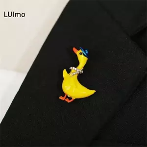 LUImo Men Dễ Thương Màu Vàng Du Kim Cương Giả Thổ Cẩm Cho Bé Gái Trẻ Em Hoạt Hình Du Động Vật Đảng Casul Chân Bule Corsage Đảng Trang Sức SBS