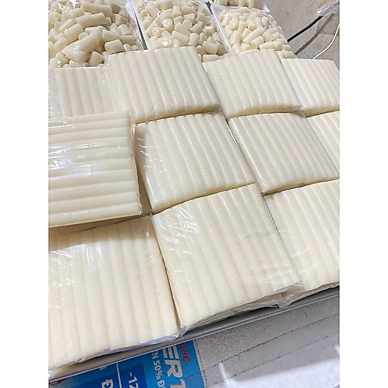 Bánh gạo Tokbokki Hàn Quốc nguyên thanh dài gói 500g