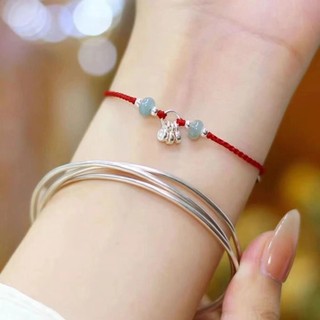 🔥Vòng tay nữ dây đỏ sang trọng với ánh sáng tinh tế, phù hợp mùa hè, làm quà tặng may mắn