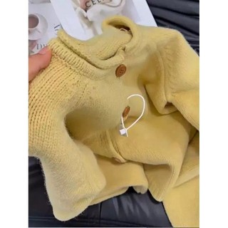 Cardigan len mềm mại màu vàng, phù hợp thời trang xuân thu