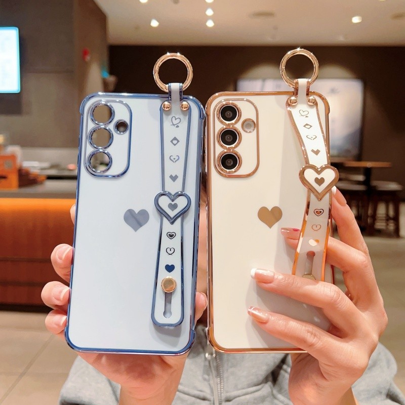 Ốp Lưng Mạ Dây Đeo Tay Trái Tim Tình Yêu Cho Samsung Galaxy A17 A16 A15 A14 A13 A56 A36 A55 A35 A54 A34 A26 A25 A24 A23 5G Vỏ Điện Thoại Chống Sốc