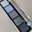 Bảng phấn mắt năm màu hoàn toàn mới Matte Strobe Chameleon Cool Grey Blue Gothic Style Đen Đỏ Khói cos Phấn mắt Mỹ phẩm