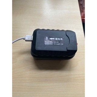 Bộ chuyển đổi pin Makita sang sạc USB, chuyển điện áp pin 14V-24V thành đầu ra 5V