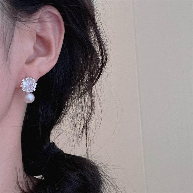 Bông tai ngọc trai Zircon mới thời trang