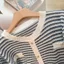 Áo Cardigan Dệt Kim Mỏng Nữ Tay Ngắn Sang Trọng Áo Chui Đầu Sọc Ngắn Phong Cách Thời Trang Phù Hợp Với Top 6.23