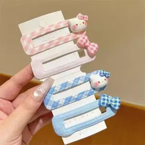 Bộ đồ hoạt hình dễ thương Kẹp tóc kẻ sọc Kitty mềm mại Sức sống Giảm tuổi Phù hợp với mọi trận đấu tươi mát