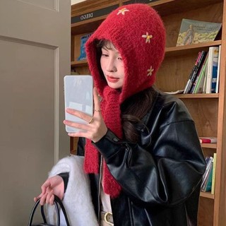 Mũ Balaclava dệt kim từ polyester, thiết kế hoạ tiết thêu ngọt ngào, chống gió và cổ áo cao giữ ấm.