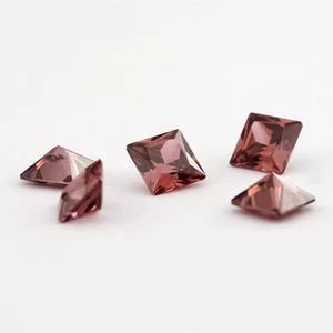 5A Rhodolite Màu Vuông Công Chúa Cắt Cubic Zirconia 15 / 30 Chiếc 3x3mm ~ 10x10mm Đá CZ Rời Cho Trang Sức DIY