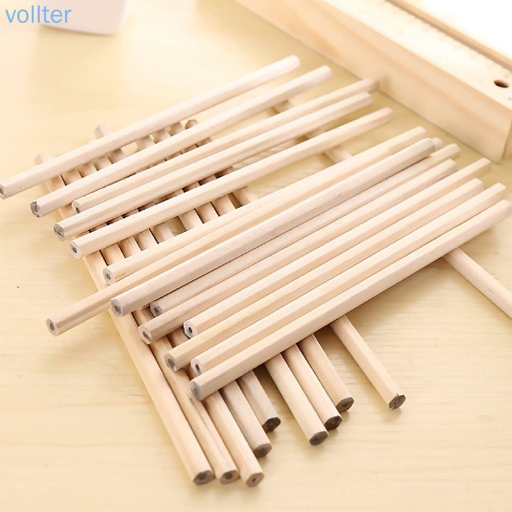 "Bút chì gỗ HB trơn - Set 3 cây chất lượng cao, cho viết lách mượt mà."