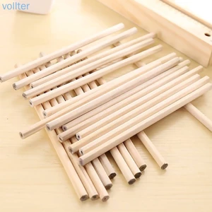 "Bút chì gỗ HB trơn - Set 3 cây chất lượng cao, cho viết lách mượt mà."