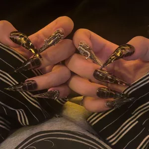 Mặc Giáp Mèo Móng Vuốt Tối Gothic Rồng Móng Vuốt Làm Trắng Quái Vật Giáp Rồng Giáp Sói Móng Vuốt