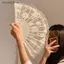 Quạt trang trí ren SRVN Quạt cầm tay gấp Quạt nhảy múa trắng Tiệc cưới Quạt biểu diễn sân khấu Quà tặng cho khách.