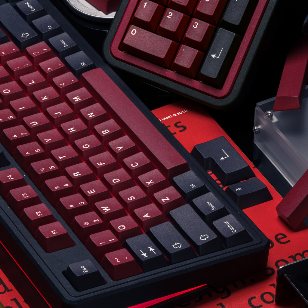 GMK Burgundy Clone Keycaps Chất liệu PBT Cherry Profile 1.7mm Nhuộm dày phụ Bàn phím cơ Keycaps | BigBuy360 - bigbuy360.vn