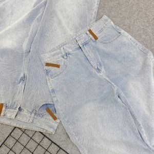 Quần Jean Bigsize Nữ Lưng Cao Màu Xanh Wash Sáng Cá Tính Cải Denim Cho Chubby Q568