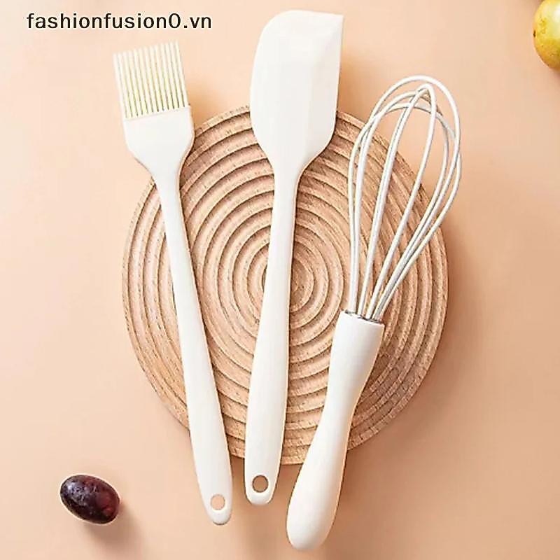[FHF] Bộ 3 Dụng Cụ Nướng Bánh Silicon Cấp Thực Phẩm Chịu Nhiệt: Kem, Cạp, Đánh Trứng, Bàn Chải, MỚI