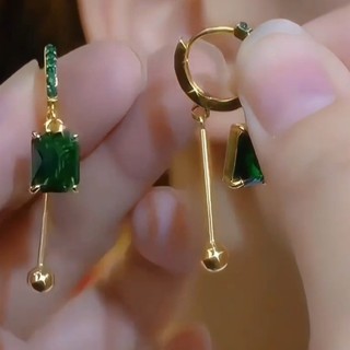 Bông tai tua rua xanh ngọc lục bảo kẹp cổ điển dành cho nữ