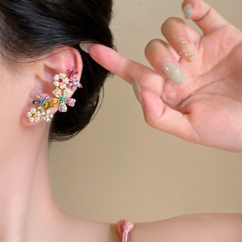 Đinh tán tai hoa chặn màu Dopamine dành cho nữ, thiết kế sang trọng với kẹp xương tai phóng đại độc đáo