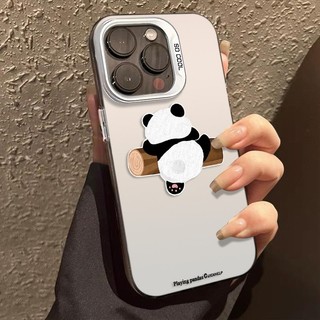 Ốp Lưng iPhone Hình Gấu Trúc Leo Cây Ngộ Nghĩnh - Tương Thích 16/15/14/13/12/11 Pro Max, XS Max, X