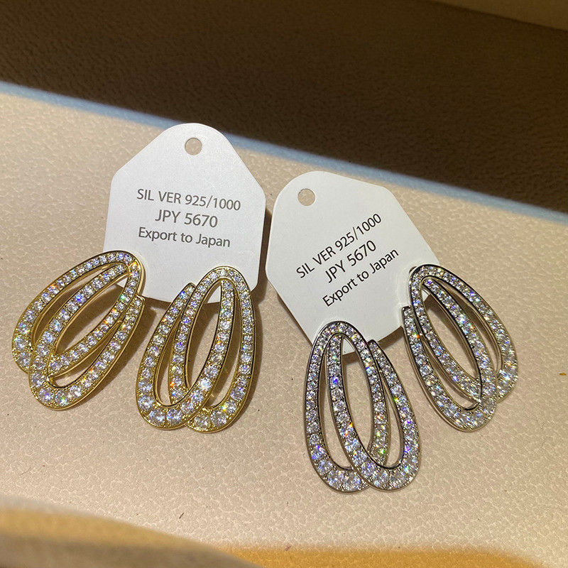 Bông tai Zircon tinh tế thời trang sang trọng T Classy