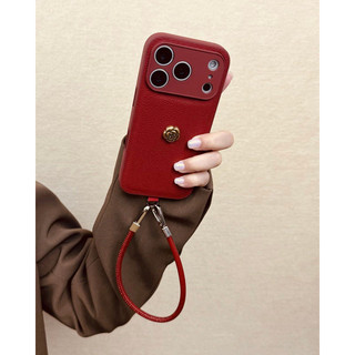 Hoa Camellia Năm Mới Da Đỏ Wrsit Dây Đeo Ốp Lưng Điện Thoại iPhone 17Promax 17Pro 12 13 14 15 16 Pro Max 11 Chống Sốc Bảo Vệ Toàn Diện Nữ Vỏ Điện Thoại Di Động