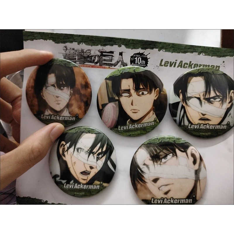Bộ huy hiệu 5 chiếc kỷ niệm 10 năm Attack on Titan | Bộ sưu tập chốt 58mm Levi
