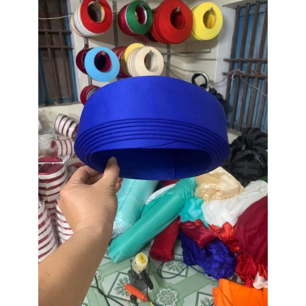 Khăn xếp nam, mấn xếp nam dùng để kết hợp cùng với các bộ áo the nam truyền thống, đạo cụ phụ kiện biểu diễn Nguyễn Nhật