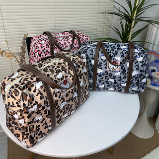 Túi đeo vai cổ điển HelloKitty công suất lớn mới