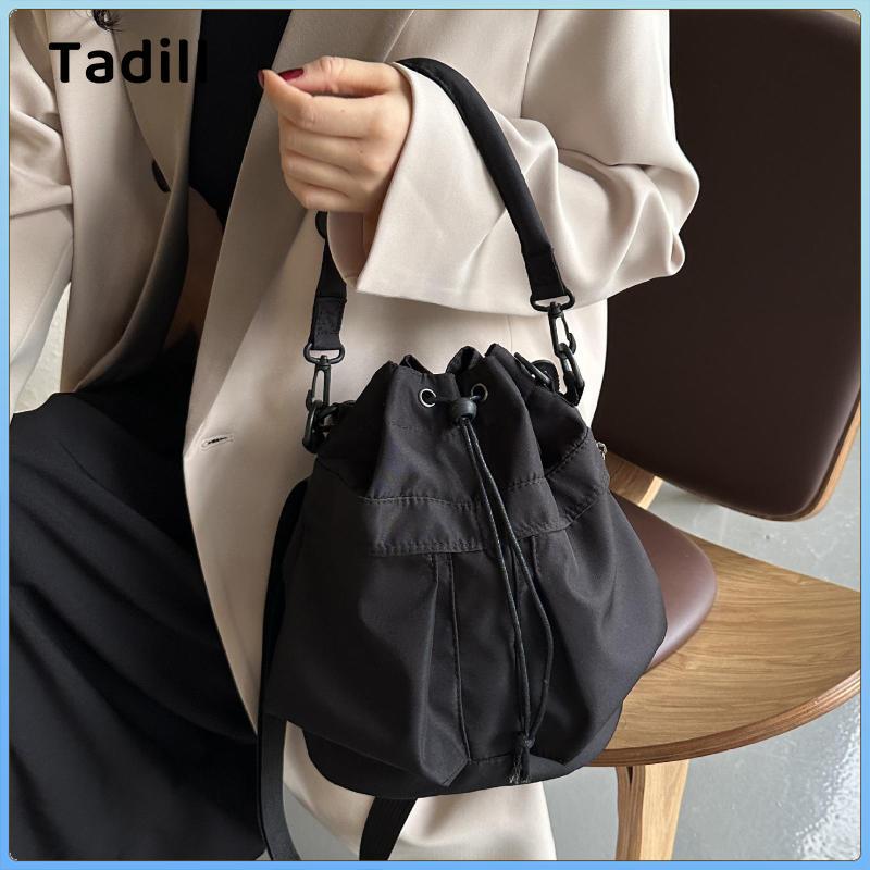Túi dây rút Túi đựng điện thoại di động có dây đeo có thể điều chỉnh Hobo Dây rút Đóng cửa Túi đeo chéo sành điệu cho quà tặng ngày lễ tình nhân Du lịch