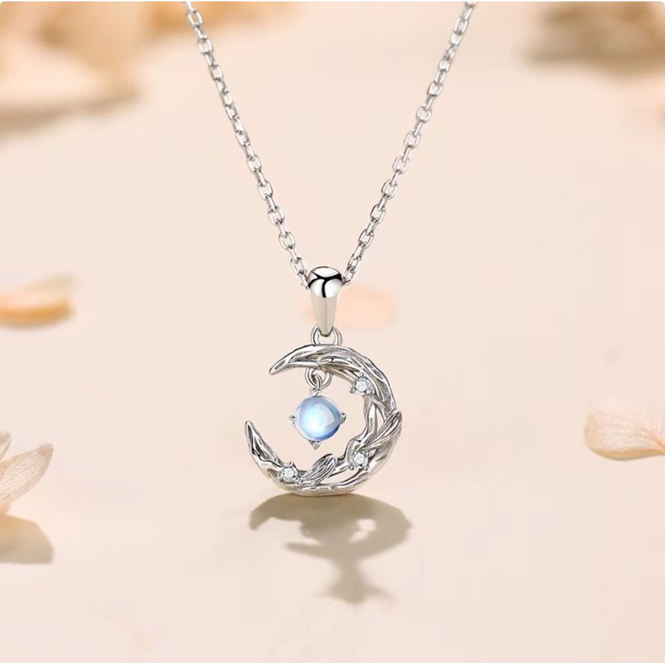 Vòng cổ mặt dây chuyền hoa cô gái ngọt ngào sang trọng nhẹ nhàng