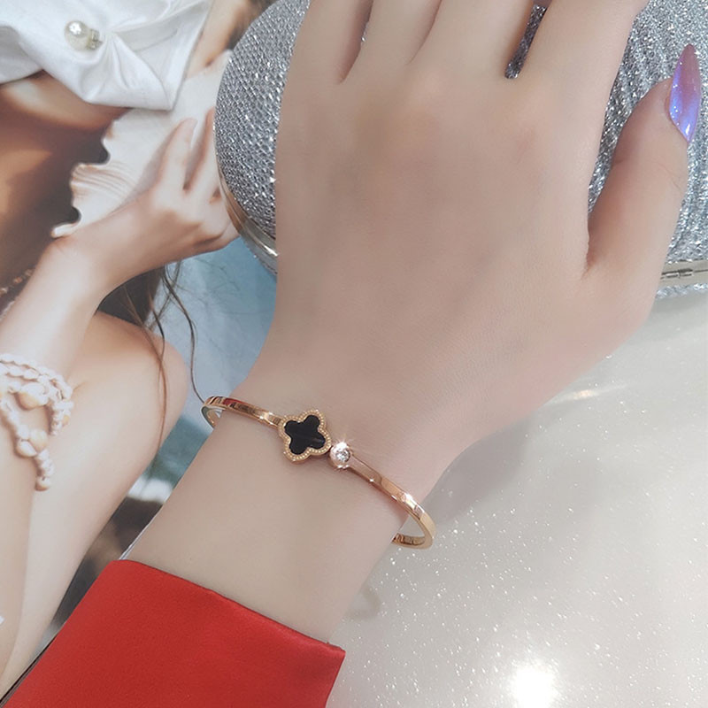 Vòng tay vàng hồng tinh tế, đơn giản, hợp thời trang