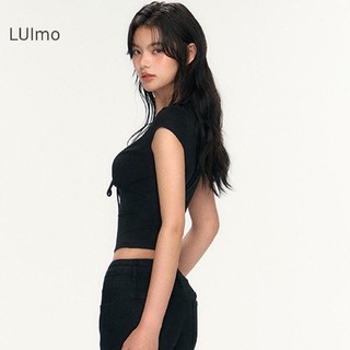 LUImo Áo Thun Nữ Cổ Chữ V Thẳng Vai, Form Ngắn Gọn, Phù Hợp Mùa Hè