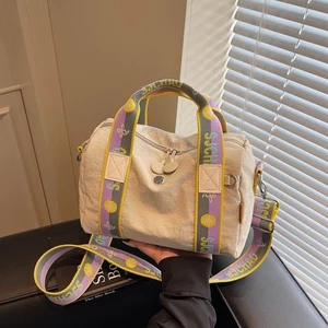 Vải Oxford Túi Dung Tích Lớn Nữ 2025 Thời Trang Nữ Đơn Giản Một Vai Đi Lại Túi Messenger Chống Thấm Nước
