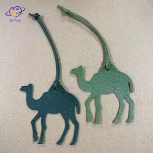 HFTOY Da Dễ Thương Lạc Đà Móc Khóa Vòng Chìa Khóa Bapa Mặt Dây Chuyền Động Vật Túi Nữ Phụ Kiện Quyến Rũ ~