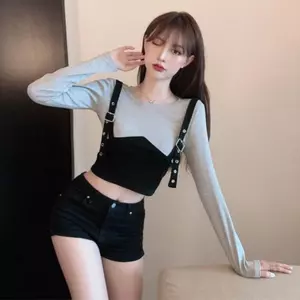 Niche Design Feel Fake Two-Piece Top Gợi cảm Skinny Slimer Look Áo thun dài tay