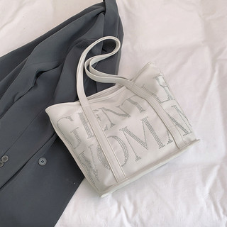 Hot gentlewoman Diamond Surface Letter Single Velvet Texture Túi đeo vai