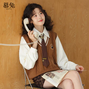Mutu Preppy Phong Cách Giảm Tuổi Phù Hợp Với Nữ Mùa Xuân 2026 Phong Cách Mới Retro Dệt Kim Áo Vest Áo Sơ Mi Corduroy Bộ Đồ Hai Mảnh