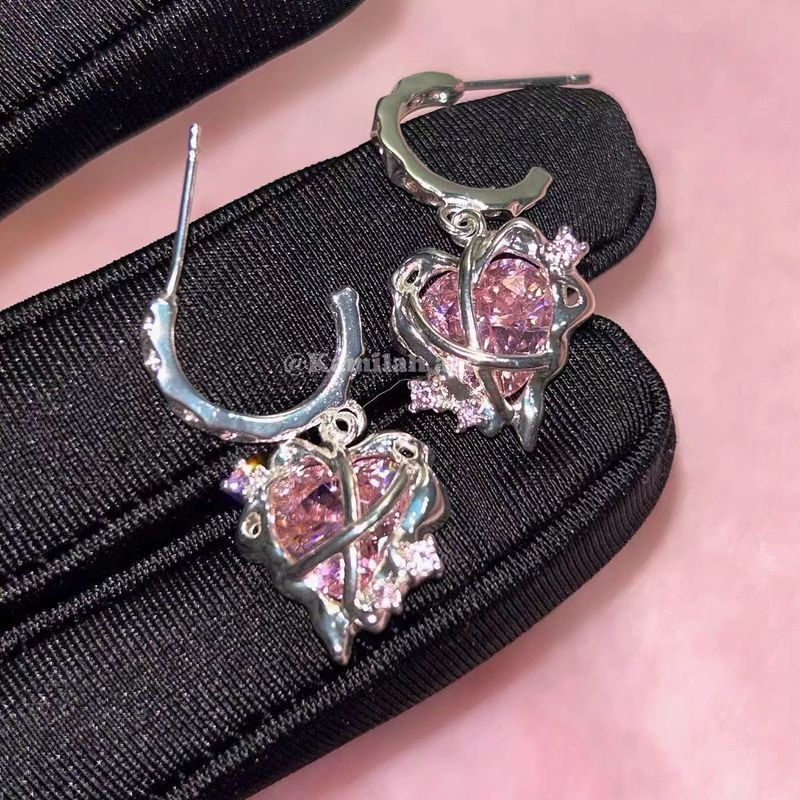 Bông tai Zircon hình trái tim hồng mới