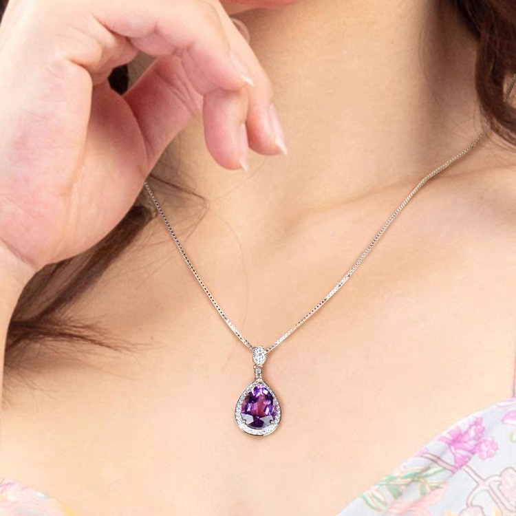Vòng cổ pha lê tím tự nhiên thời trang và đa năng