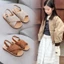 Sandal bé gái đan dây cổ điển mùa hè 2024 đế mềm chống trượt giày đi biển trẻ em cỡ lớn thoáng khí